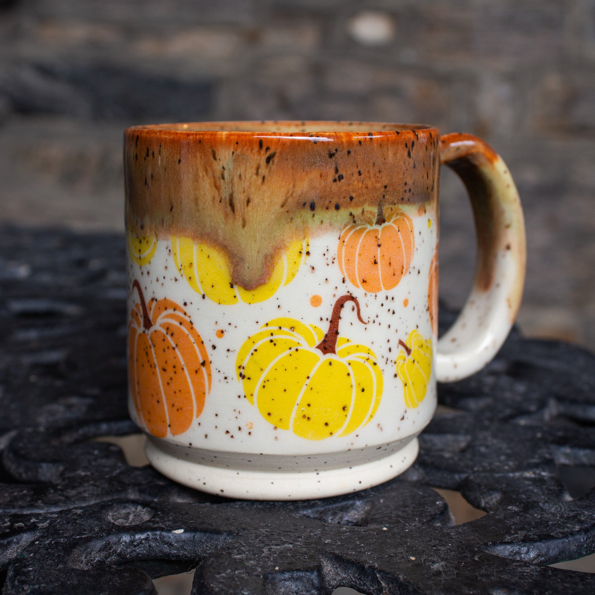 PUMPKIN MUG 2