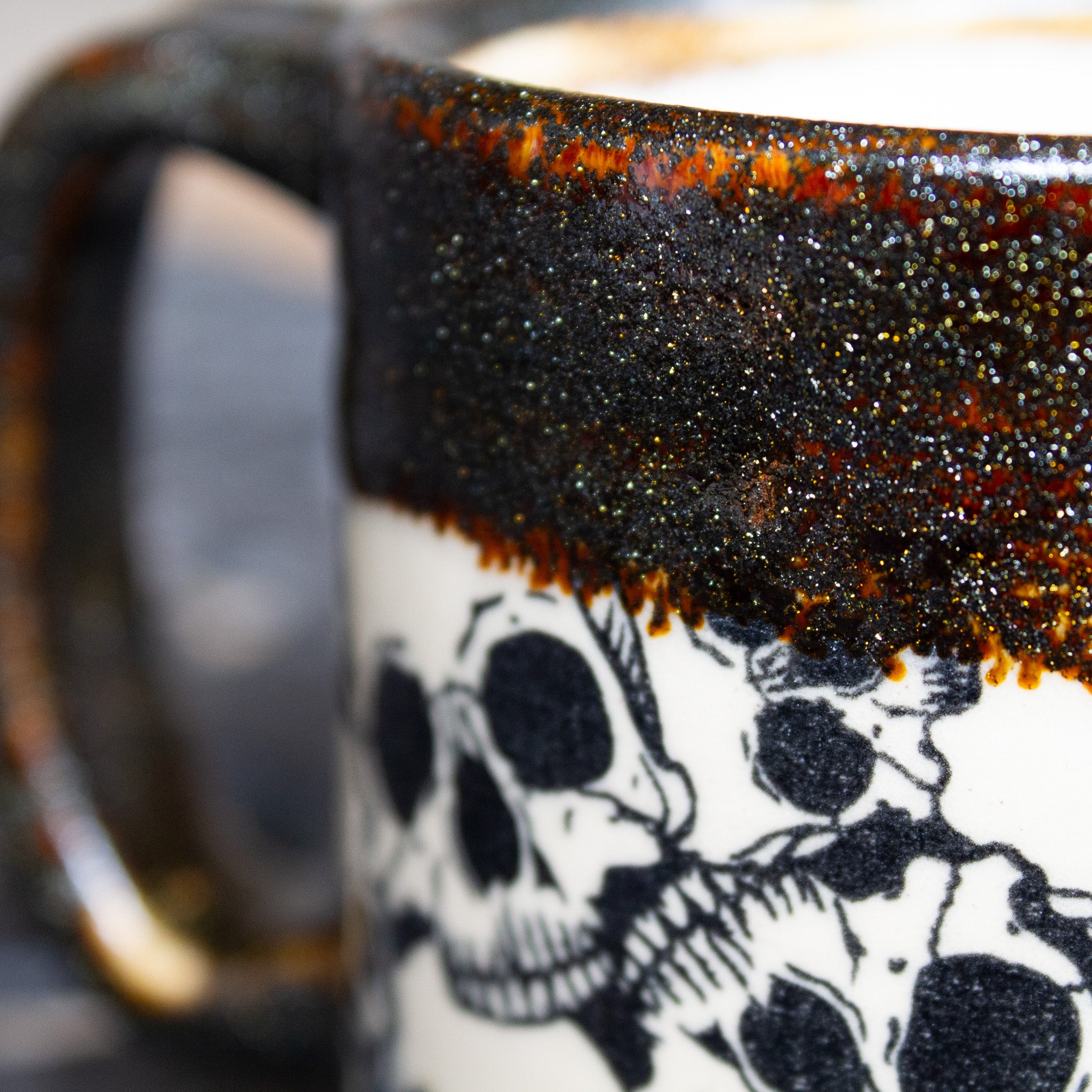 SKULLY MUG