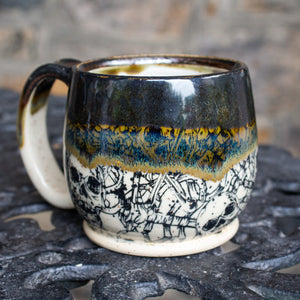 SKULLY MUG 2